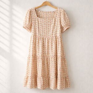 0104 NWT in Loom Summer Dress in a Small Flower Print Size Large